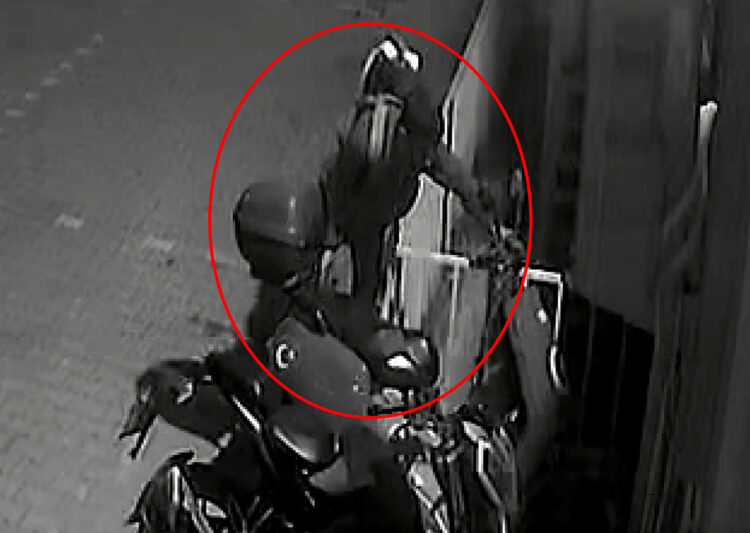 1 motosiklet ve 4 elektrikli bisiklet çalan şüpheli: Görüntülerdeki kişi bana benziyor ama değilim