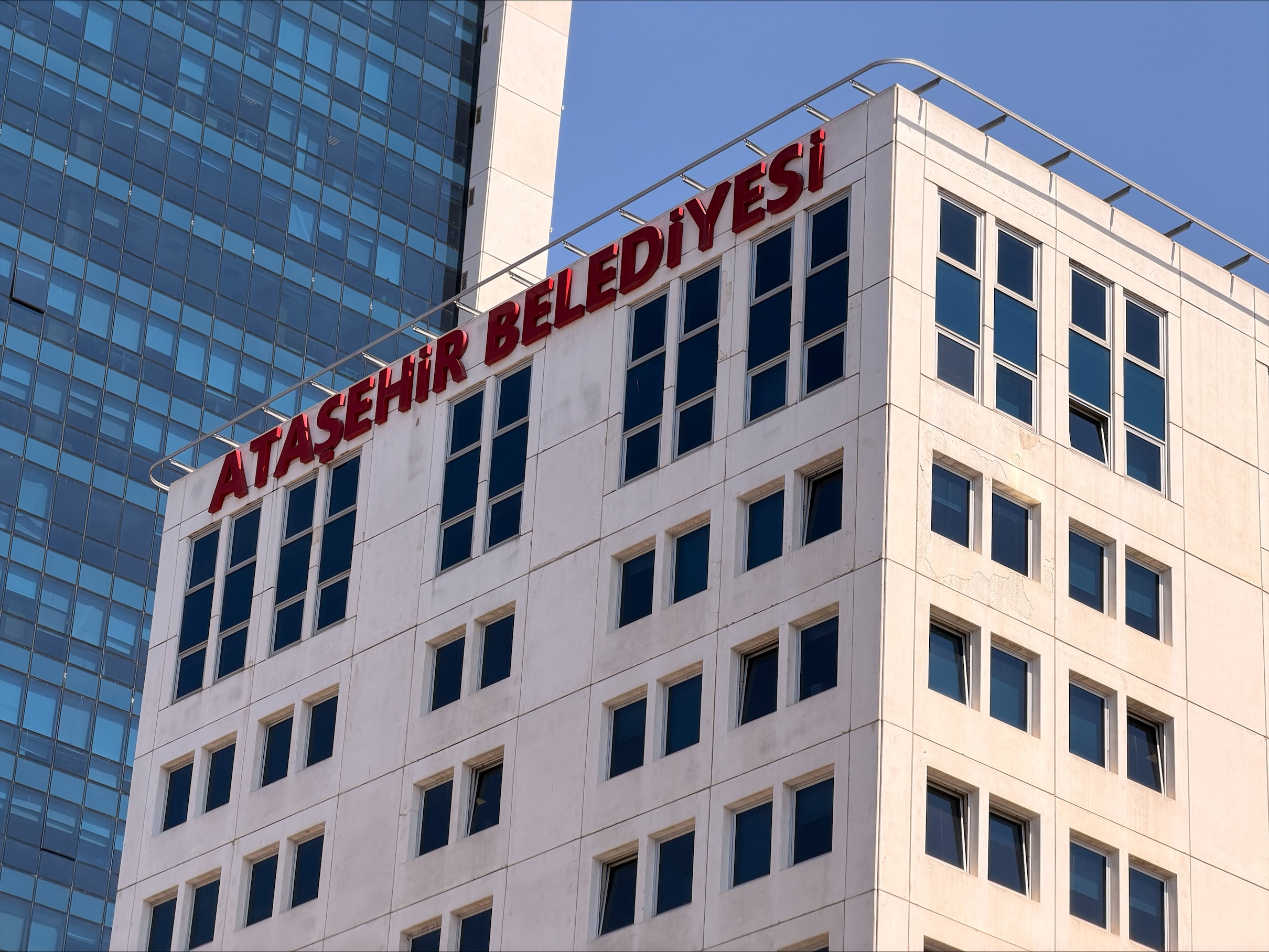 Ataşehir Belediyesi başkan vekilliğine Murat Güneş seçildi / Geniş haber