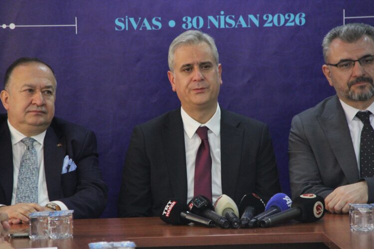 AK Parti'li Yalçın: İsrail, dünyanın gözü önünde suç işlemeye devam ediyor