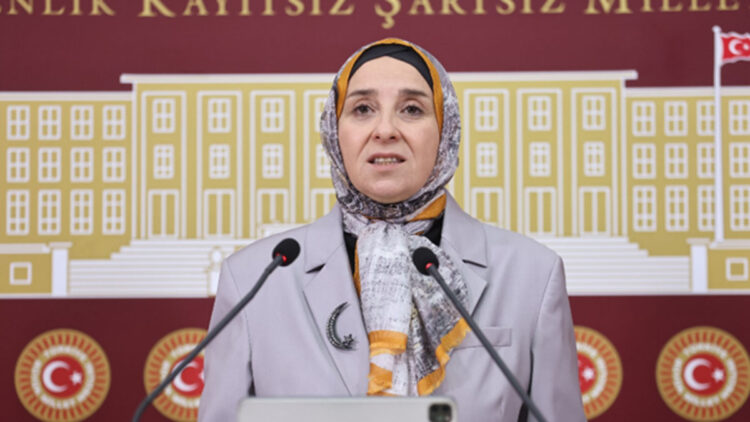 DEVA Partili Esen’den “Milyonlarca çocuk risk altında” çıkışı