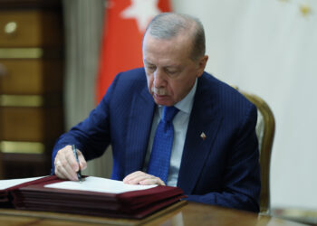 Atama fırtınası; Büyükelçiler değişti, yeni isimler göreve başladı