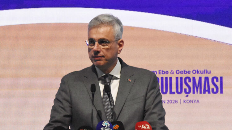 Son 3 ayında ilk hamileliğini yaşayan anne adayına ebe tahsis ediyoruz
