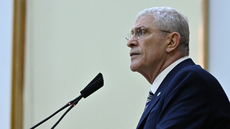 Müsavat Dervişoğlu’ndan TBMM’de sert mesajlar