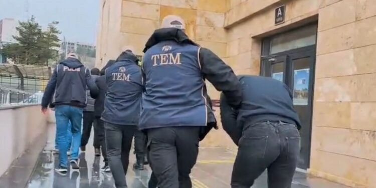 56 ilde dev DEAŞ operasyonu: 525 şüpheli yakalandı, çok sayıda tutuklama