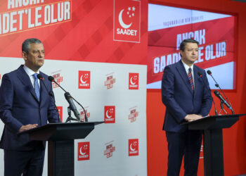 Anayasa gereği ara seçim yapılmalı; En önemli görev Meclis Başkanı'na ait