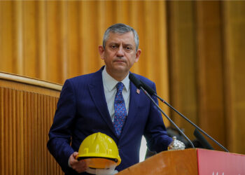 Özgür Özel’den madenci çıkışı; Madenciler ölüyor, kimse hesap vermiyor!