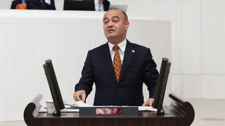 Türkiye faiz sarmalına sürükleniyor