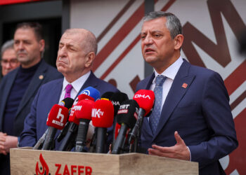 İsrail’den taraf olacak hiçbir CHP'li bulamazlar