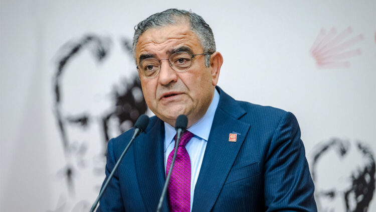 Sezgin Tanrıkulu’ndan 5 Nisan Avukatlar Günü Mesajı