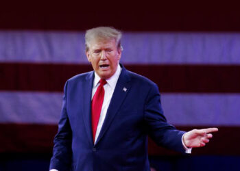 Donald Trump, Adalet Bakanı Pam Bondi'yi görevden aldı