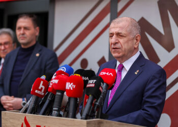 İsrail'i Netenyahu’nun başında olduğu soykırımcı bir çete yönetiyor