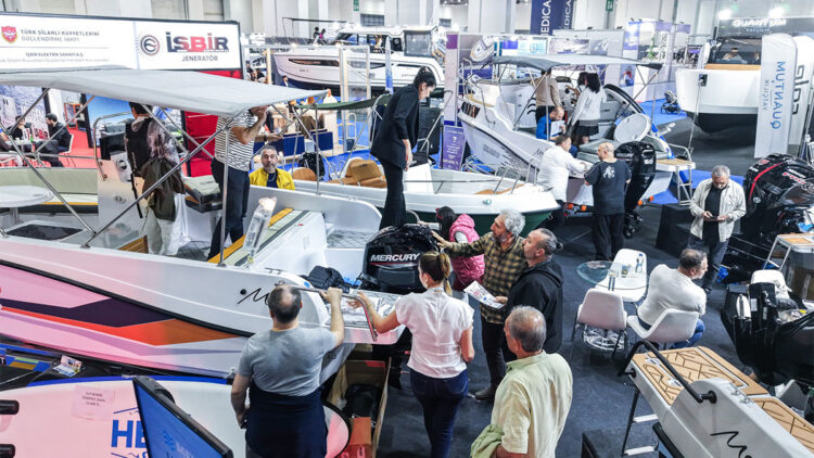 MAST İzmir Boat Show’a ziyaretçi akını sürüyor