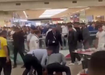Ankara'da alışveriş merkezinde bıçaklı kavga: 2 yaralı