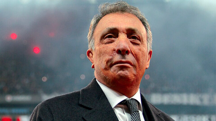Altay'ın gözü Ahmet Nur Çebi'de