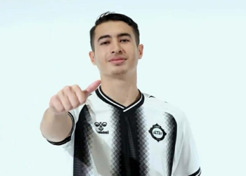 Altay'da Yunus Efe yolcu