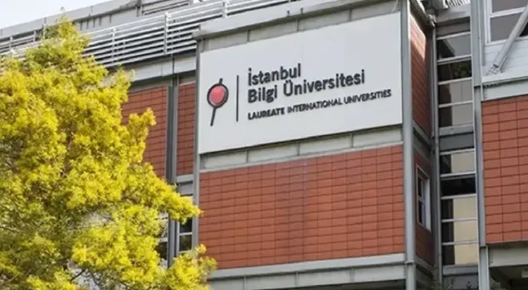Bir üniversitenin kaderi aç-kapa düğmesine çevrilemez