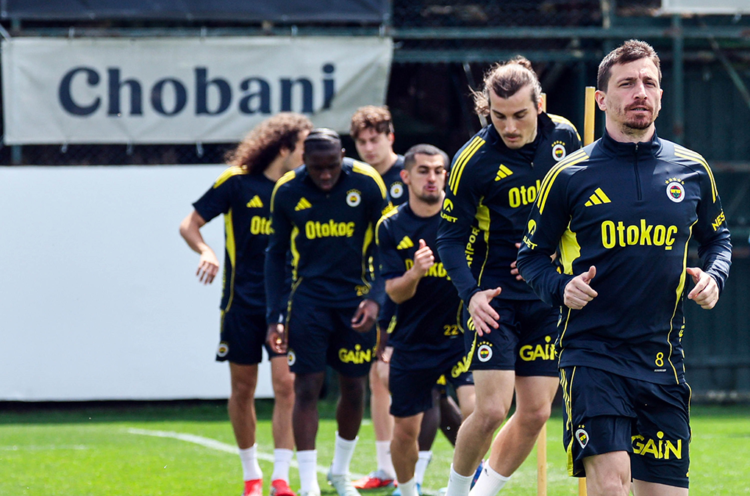 Fenerbahçe'de TÜMOSAN Konyaspor maçı hazırlıkları tamamlandı
