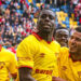 Göztepe'de Bokele'ye Alman ve Fransız kancası