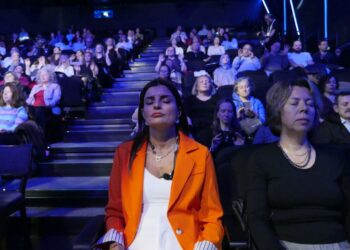 Ece Vahapoğlu UyanışFest'e damga vurdu