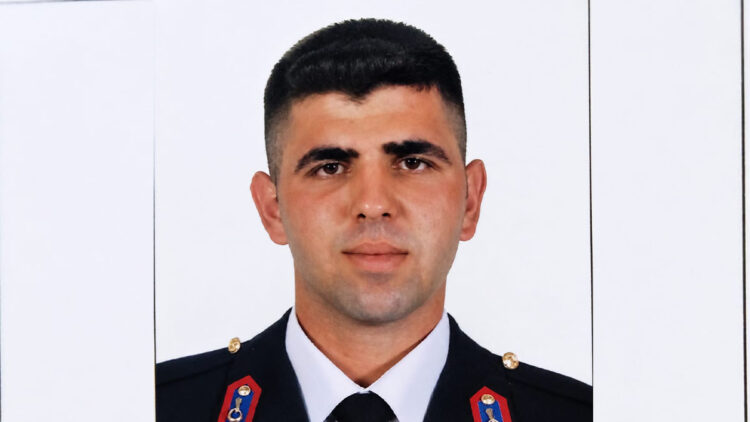 Kalp krizi geçiren ilçe jandarma komutanı yaşamını yitirdi