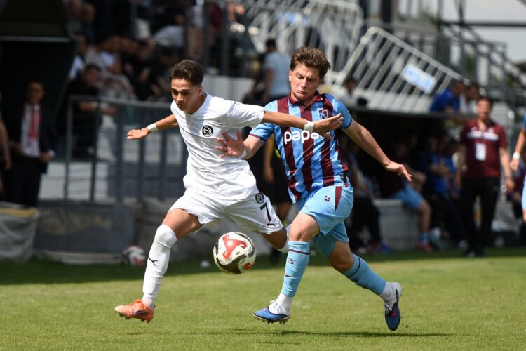 Manisa FK'nın U19'da hedefi Avrupa. (Fotoğraf: Manisa DHA)