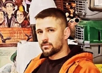Manisa’da kardeşini bıçaklayarak öldürdü