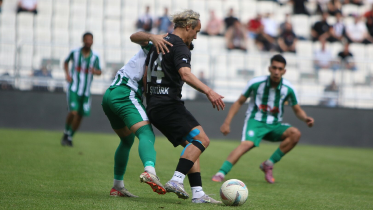 Manisaspor BAL'da kaldı
