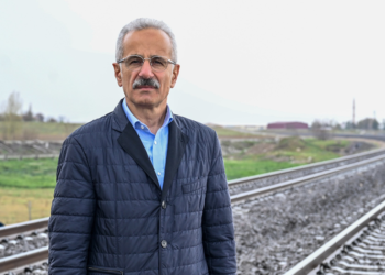 Mersin limanları, ticaret yollarına yüksek hızda bağlanacak