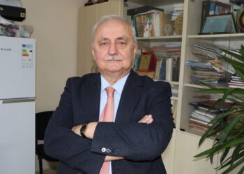 Samsun Ondokuz Mayıs Üniversitesi’nden (OMÜ) Prof. Dr. Yusuf Demir, (Fotoğrafta) Türkiye'nin son 66 yılın en yağışlı dönemini geçirdiğini belirtti. Fotoğraf: Gökhan İÇKİLLİ/Samsun, (DHA)