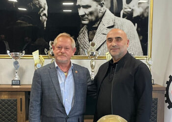 Uşakspor'un yeni başkanı Ahmet Çoruhlu oldu