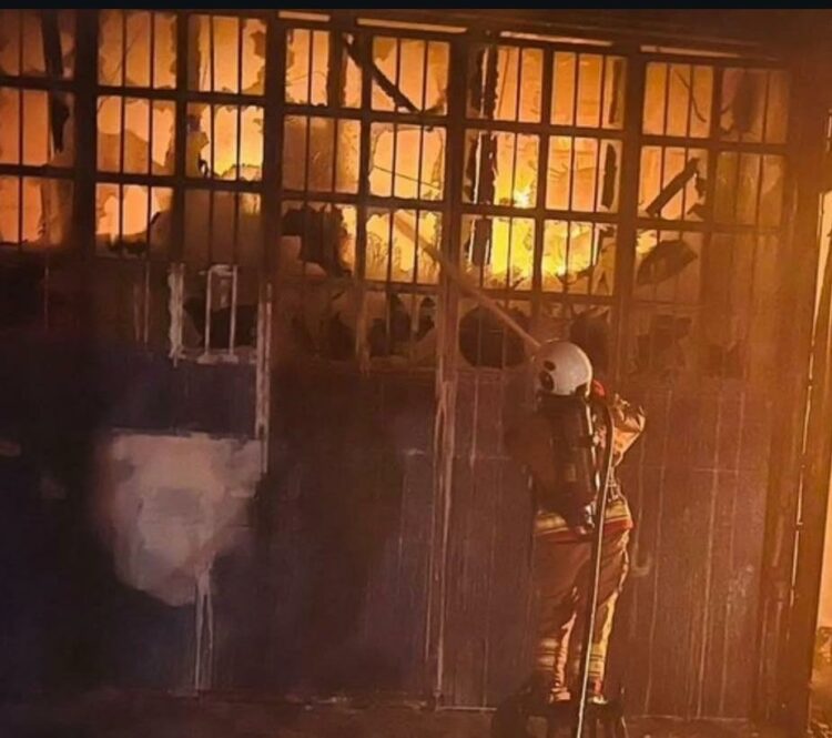 Hatay’da yangın var, sorumluluk alan yok