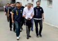 Selahattin Akın Uzun, beyaz gömlekli. Fotoğraf: Anıl ATAR/Adana, (DHA)