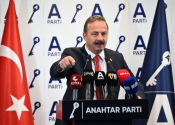 Yavuz Ağıralioğlu'ndan "mutlak butlan" açıklaması; Demokrasi yok sayılmıştır