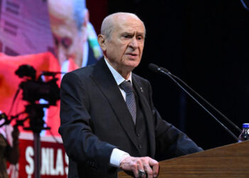 Bahçeli’den Galatasaray’a tebrik mesajı
