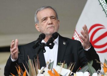 Pezeşkiyan: ABD'nin deniz ablukası, askeri operasyonların bir devamı