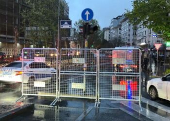 İstanbul'da 1 Mayıs tedbirleri kapsamında bazı yollar trafiğe kapatıldı -1