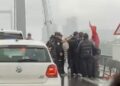 15 Temmuz Şehitler Köprüsü'nde trafiği kapatıp izinsiz gösteriye yapmak isteyenlere müdahale