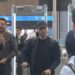 Domenico Tedesco, çiçek ve tezahüratlarla uğurlandı