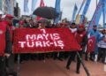 İş'ten Taksim Cumhuriyet Anıtı önünde 1 Mayıs açıklaması
