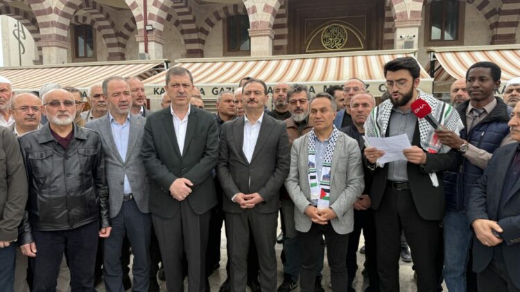 İsrail'in Sumud Filosu'na saldırısına Tokat'ta tepki