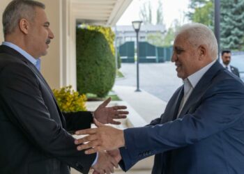 Bakan Fidan, Haşdi Şabi Komisyonu Başkanı el-Feyyad ile bir araya geldi