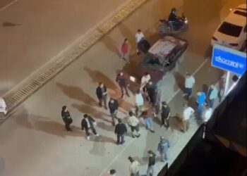 Osmaniye’de 2 kişinin yaralandığı silahlı kavga, kamerada