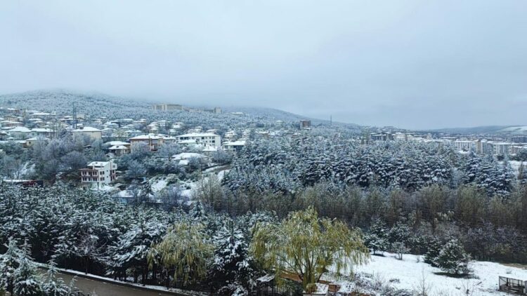 Yozgat'ta mayısta kar yağdı