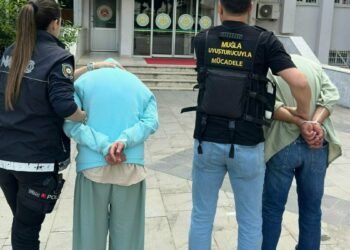 Uyuşturucu operasyonunda yakalanan çift tutuklandı