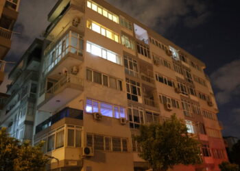 İzmir'de 73 yaşındaki baba, oğlunu bıçaklayarak öldürdü