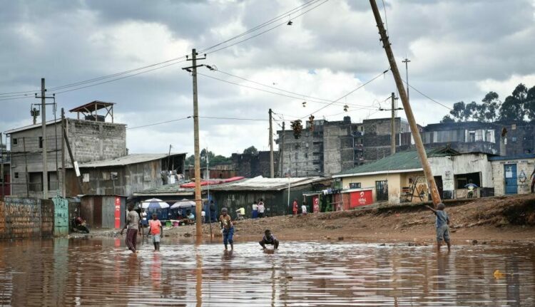 Kenya'da sel: 10 ölü