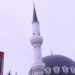 Arnavutköy'de fırtına nedeniyle caminin minaresi sallandı; 2 bina tahliye edildi