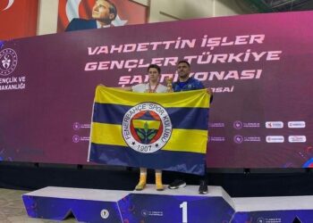 11 yıl önce televizyonda izleyip başladığı boksta Türkiye şampiyonu oldu