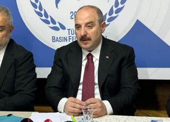 Mustafa Varank: CHP'nin cumhurbaşkanı adayı Özgür Özel