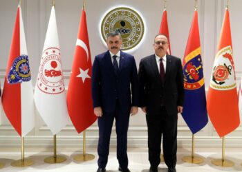 Bakan Çiftçi, Ankara Valisi Canbolat'ı kabul etti